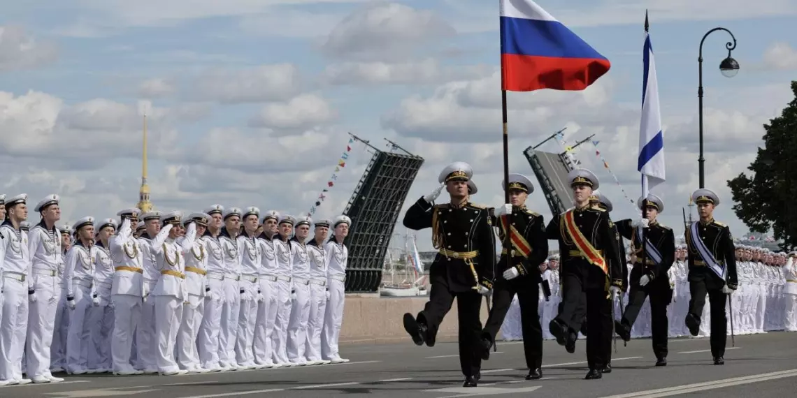 Председатель Совета Федерации РФ поздравила петербуржцев с Днем ВМФ