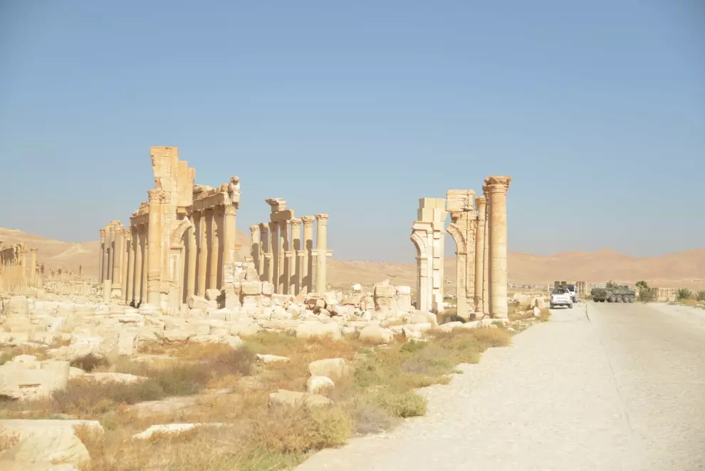 День археолога