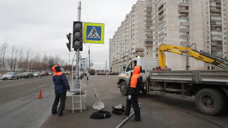 Установлен светофор на оживлённом перекрёстке в Петроградском районе