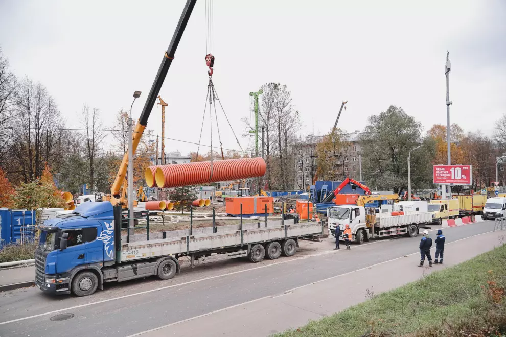 В Выборгском районе продолжаются работы по ликвидации просадки грунта