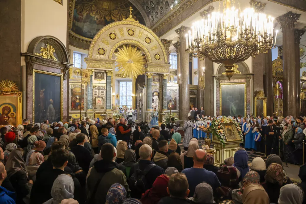 В Казанском соборе состоялось богослужение во имя Казанской иконы Божией Матери
