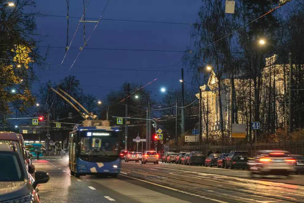 Завершилась реконструкция наружного освещения Политехнической улицы