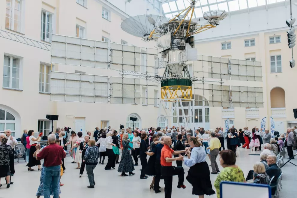 В городе состоялась завершающая встреча проекта «Городские танцевальные веранды»