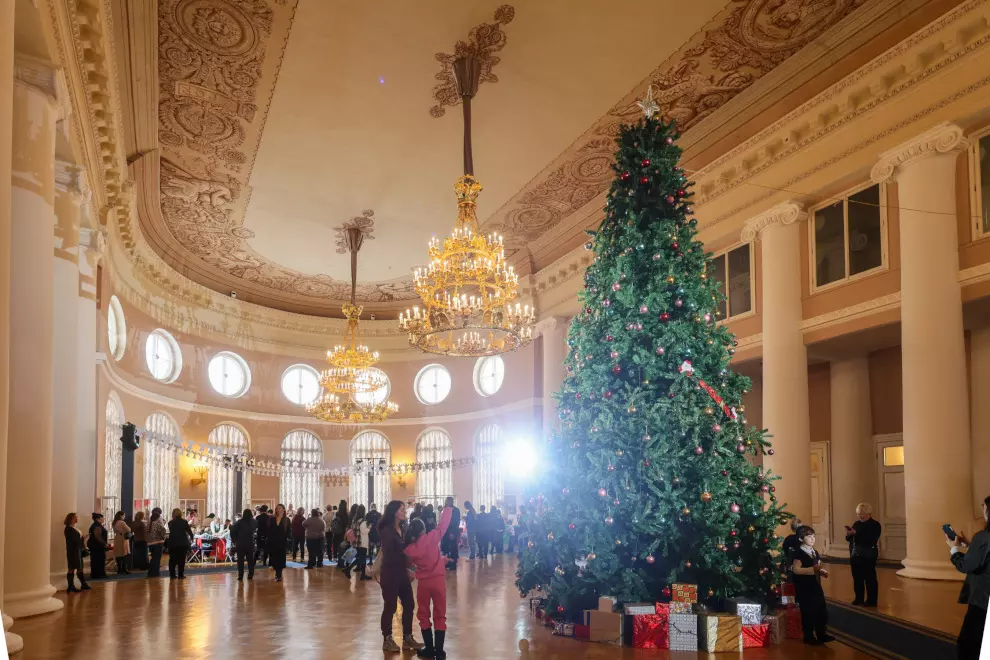 Александр Беглов приветствовал детей участников специальной военной операции