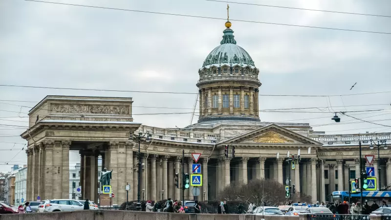 Петербург стал одним из самых популярных мест для путешествий в преддверии предстоящих праздников