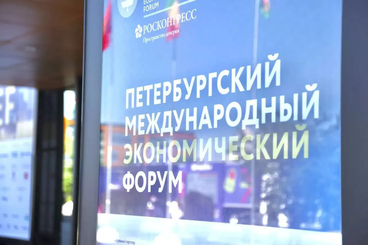 Студенты Петербурга проявляют огромный интерес к волонтёрству на ПМЭФ