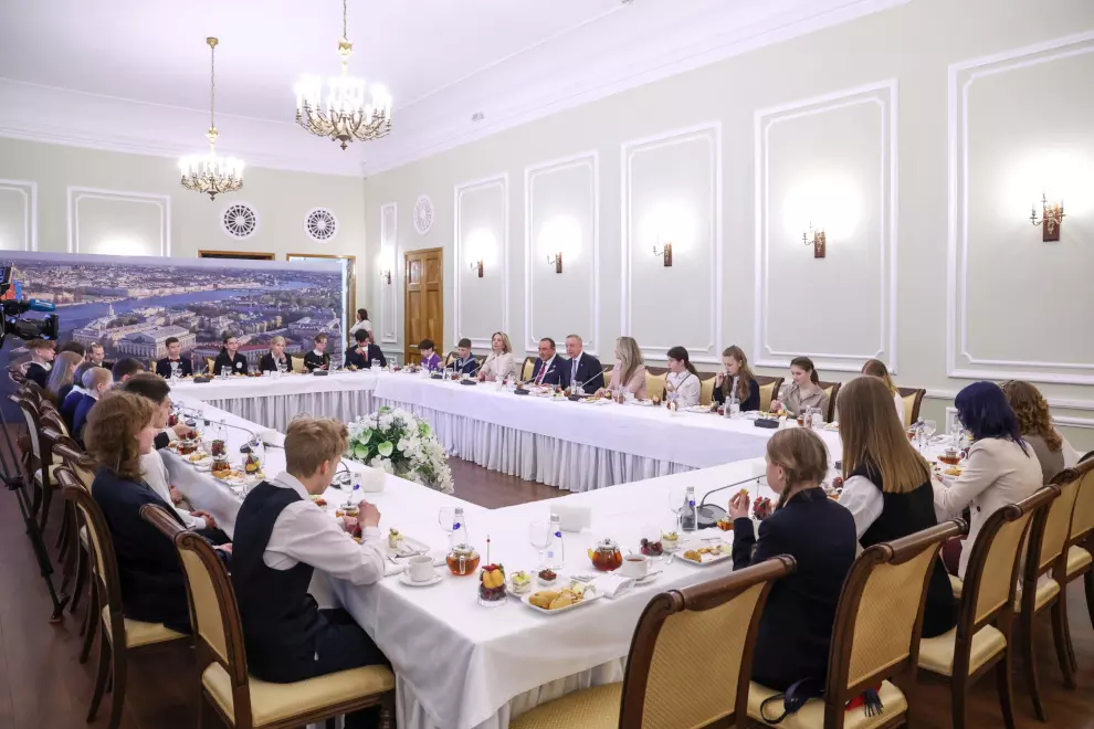 На конкурс «Губернаторский дневник» было подано более 200 анкет