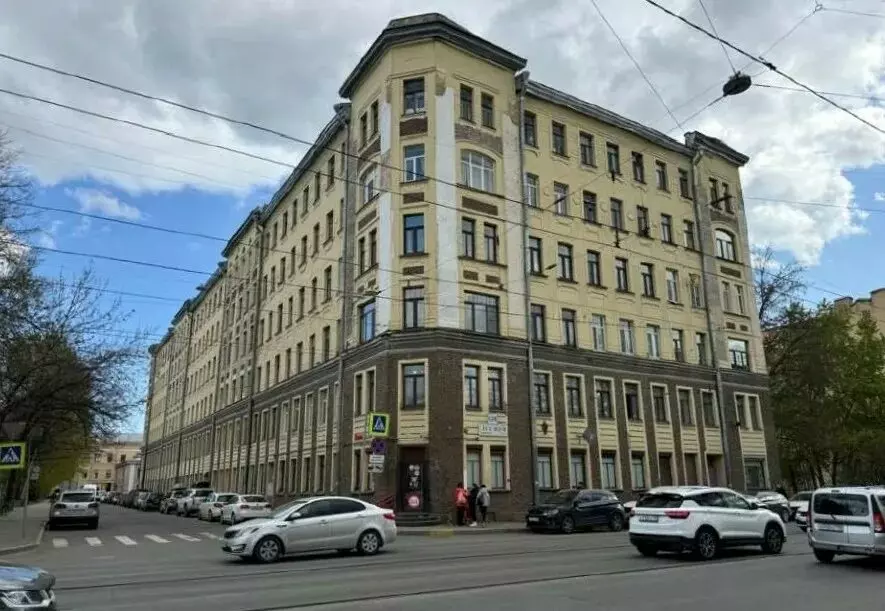 Завершается капитальный ремонт фасадов дома Крестина