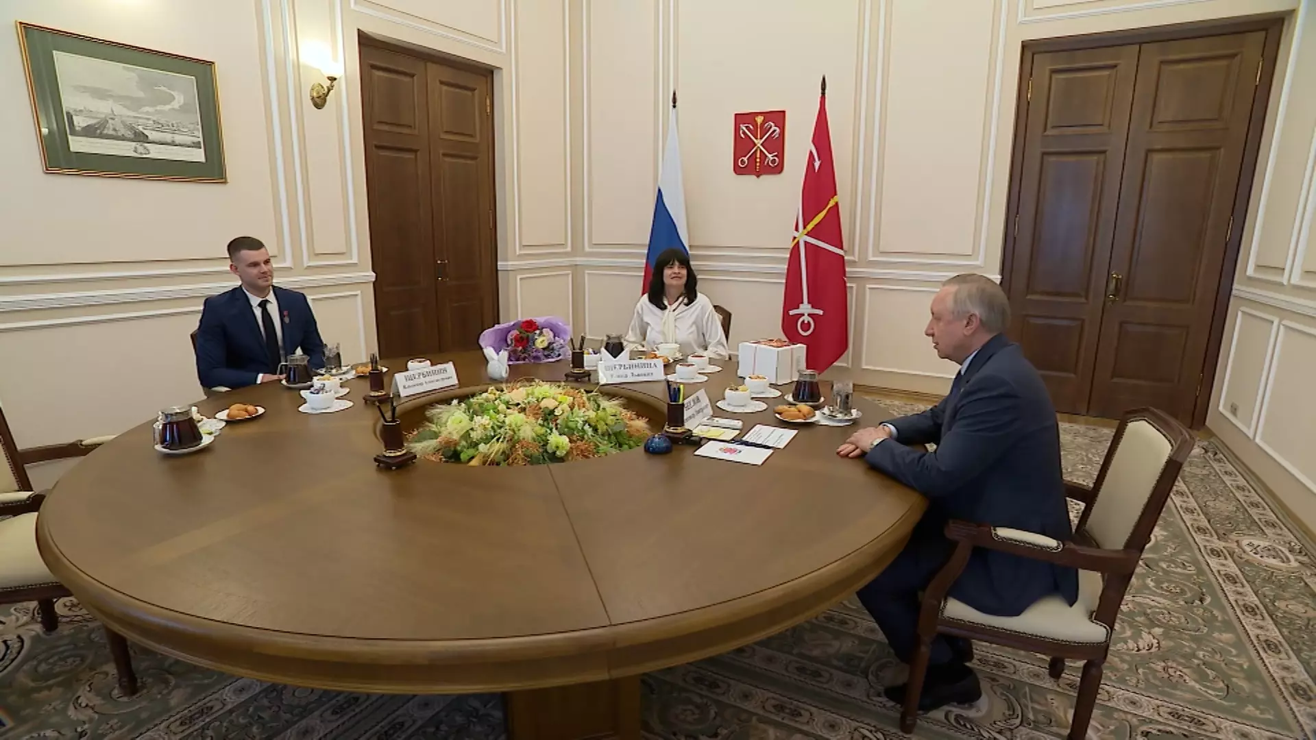 Участник СВО получил награду от губернатора