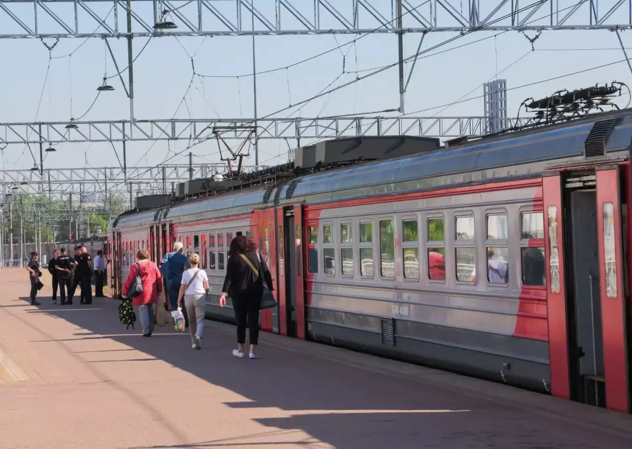 Перевод поездов с Московского вокзала на станцию Рыбацкое и Ладожский вокзал будет сдвинут