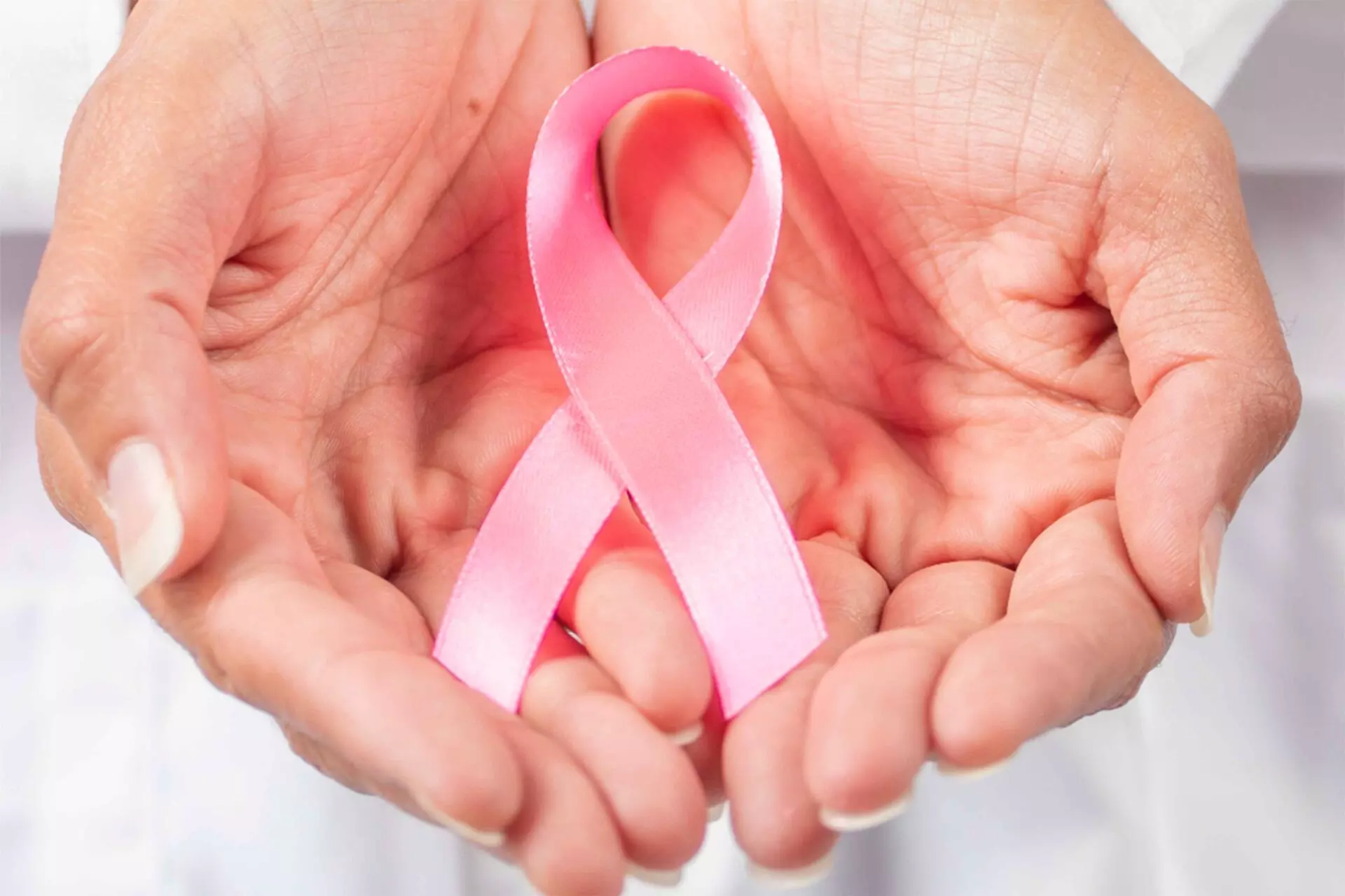 В городе проходит Неделя борьбы против рака молочной железы
